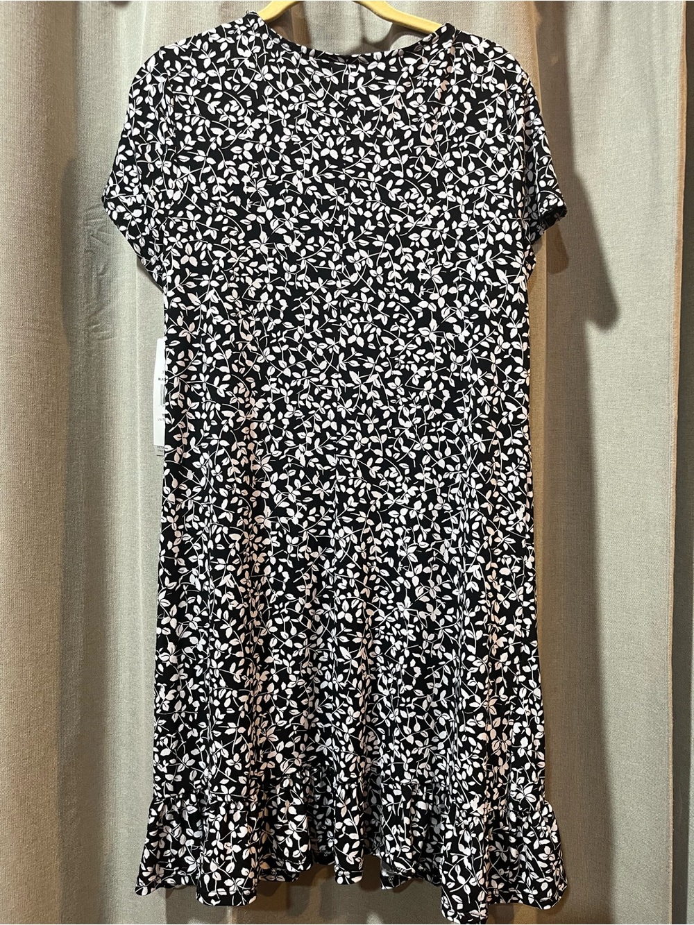 MSK Black and White Floral Midi Dress with Ruffle Hem